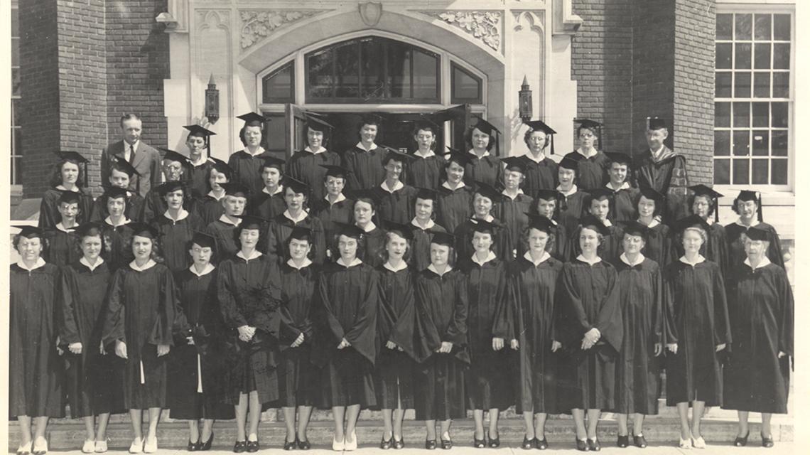Jacksonville State Teachers College graduates with President Houston Cole, circa 1942-1949